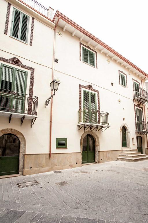 Palazzo Pagliaro Ξενοδοχείο Santo Stefano di Camastra Εξωτερικό φωτογραφία